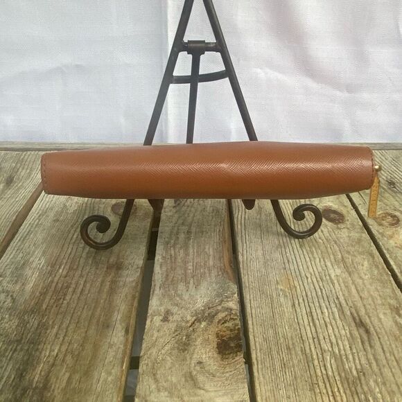 Tory Burch Robinson Zip Continental Wallet Brown Leather Saffiano Logo Gold Hard - Picture 5 of 5